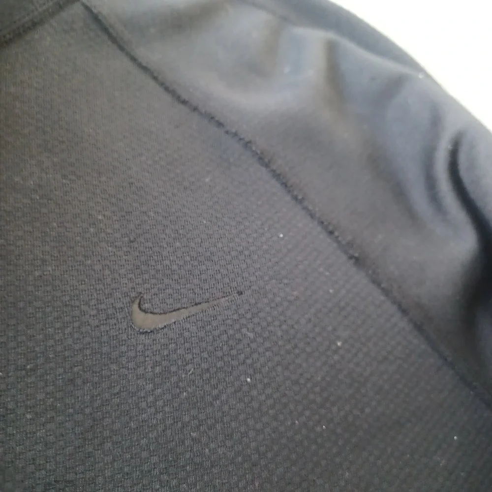 Nike Sphere 1/4‎ Zip Thermal Shirt Mens S Black Long Sleeve Stretch Lightweight